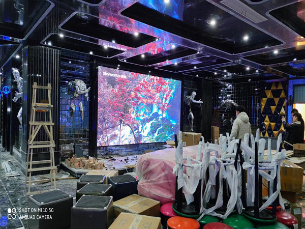 威信室内P2.5全彩显示屏