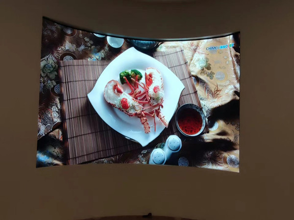威信室内P2.5弧形LED屏