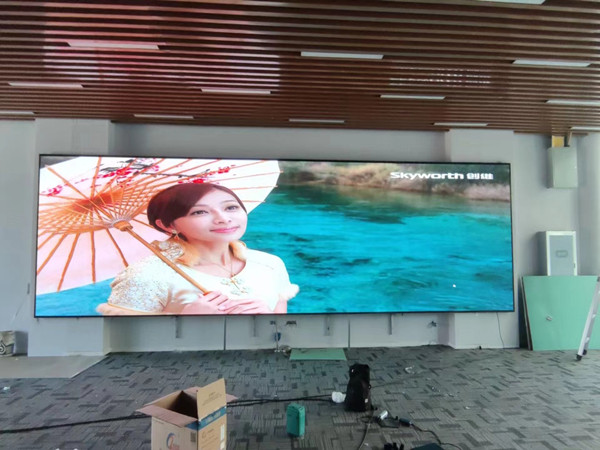 威信P1.53led小间距屏安装案例